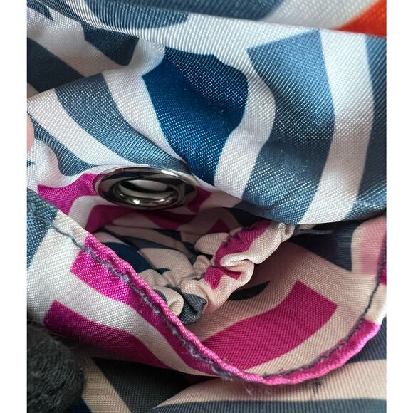 Vera Bradley Purse Hadley East West Tote In PAINTED MEDALLIONS - Picture 11 of 13